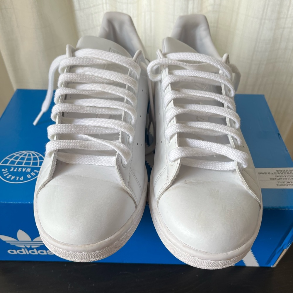Adidas | Stan Smith White Sneaker - Picture 2 of 9